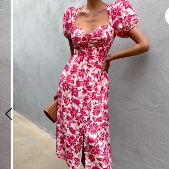 Seven Wonders Dresses & Skirts - Seven Wonders Stevie pink floral midi dress